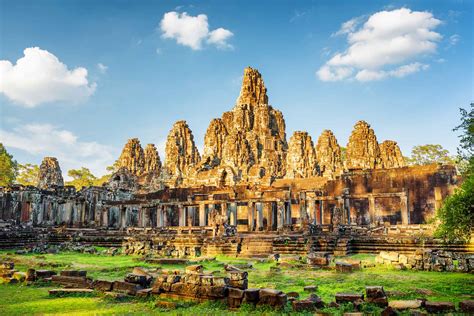 Temple d'Angkor Thom - découverte au Cambodge - Cambodia Roads