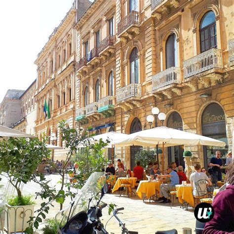 Ortigia restaurant in Siracusa, Sicily, Italy | Top Things to See & Best Places to Visit | Cool ...