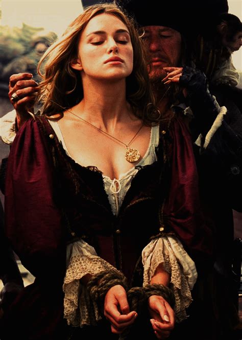 Sarah / 29 / England | Elizabeth swann, Pirates of the caribbean, Kiera knightly