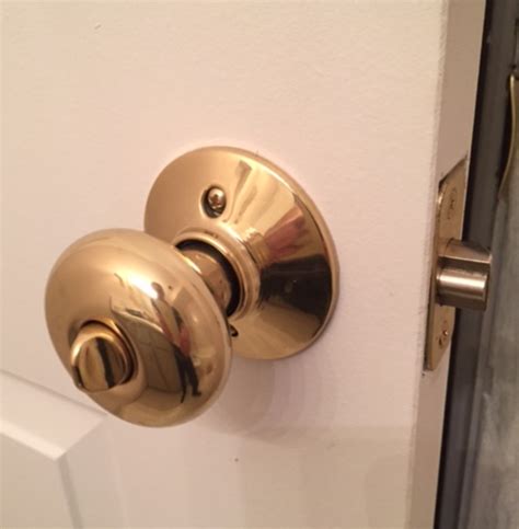 doorknob - Door knob installation direction - Home Improvement Stack Exchange