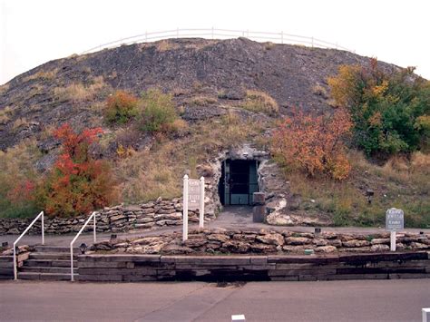 GeoSights: The Midway Hot Pots - natural hot springs, Wasatch County - Utah Geological Survey