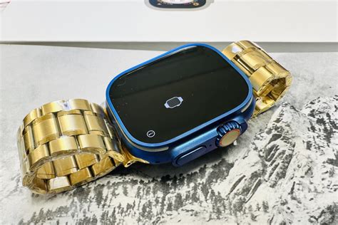 Someone created a blue Apple Watch Ultra, and it's absurd ...