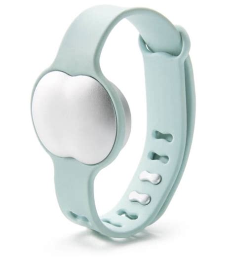 This FDA-approved bracelet tracks fertility