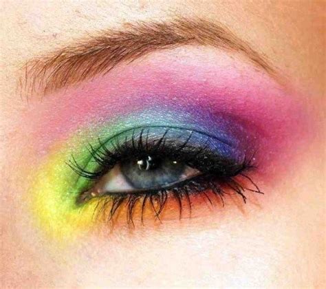 28 pretty rainbow makeup ideas 04 | Regenboog make-up, Kleurrijke make-up, Make up tutorial ...