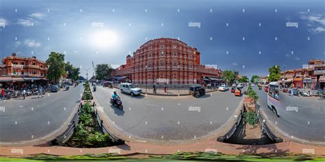 360° view of Front facade of palace Hawa Mahal - Jaipur - Alamy