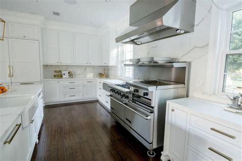 Hardware, Lakeland, FL | Complete Kitchen & Bath