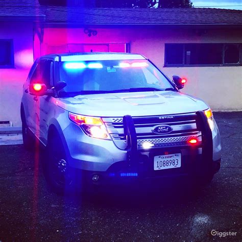 Unmarked Police Ford Explorer | Rent this location on Giggster