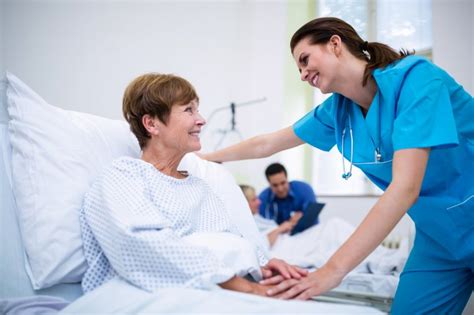 Nurses' hourly ward rounds? There might be better ways to deliver care • healthcare-in-europe.com