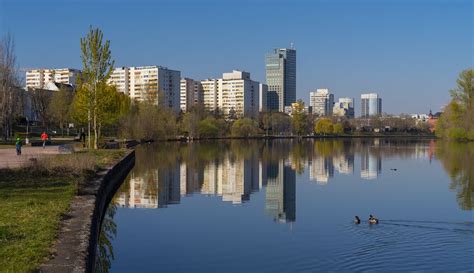 Offenbach-Skyline am 06.04.2020 Foto & Bild | architektur, profanbauten, einfamilienhäuser ...