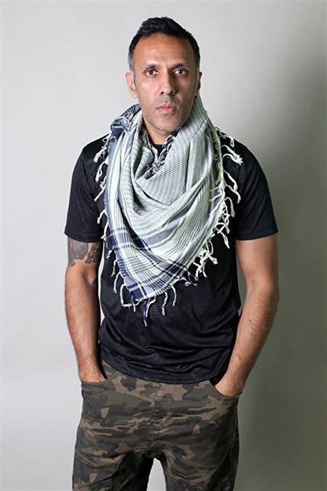 Stylish and Versatile Charleston Rugged Distressed Army Desert Tactical Shemagh Scarf