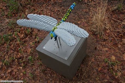 Zoo Filled with Life-Sized LEGO Animal Sculptures | Lego zoo, Lego ...