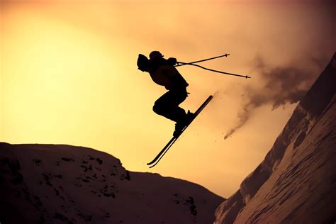 🔥 [50+] Skiing Wallpapers Desktop | WallpaperSafari