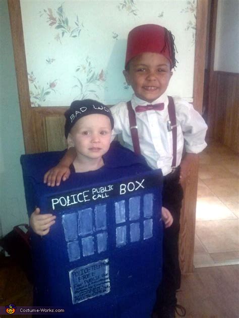 The 11th Doctor and his Tardis Costume | Last Minute Costume Ideas