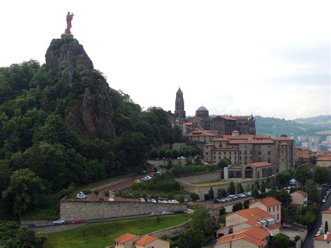 Le Puy-en-Velay (43) – Au Cœur des Pays d'Auvergne