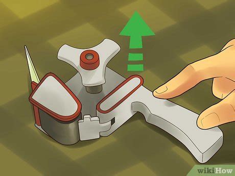 How to Load a Tape Dispenser: 12 Steps (with Pictures) - wikiHow