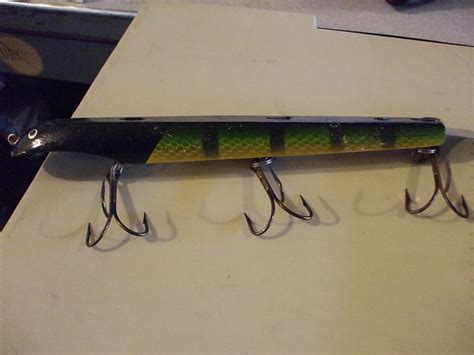 How to Build Wooden Muskie Lures