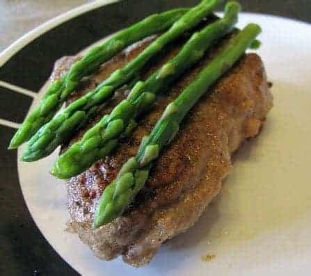 Steak Oscar Recipe - The Kitchen Magpie