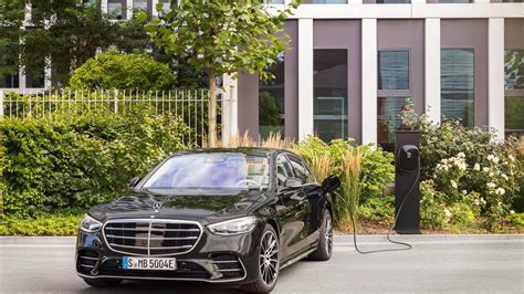 Mercedes-Benz S-Class plug-in hybrid follows standard sedan next year ...