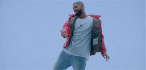 Every Gif You Will Ever Need From Drake's 'Hotline Bling' Music Video ...