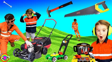 🔨Lawn Mower Video for Kids 🪓 | Learn Tools BLiPPi Toys | min min playtime - YouTube