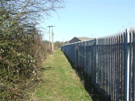 Industrial Fencing © Keith Evans cc-by-sa/2.0 :: Geograph Britain and Ireland