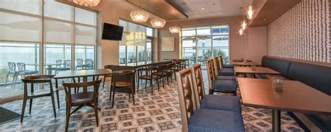 Hotel Dining & Restaurants | Residence Inn Myrtle Beach Oceanfront