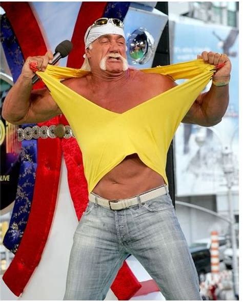 How Much Can Hulk Hogan Bench Press & Other Information on His Workout ...