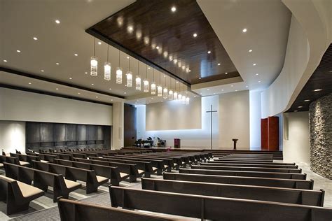 Tampa Covenant Church / Alfonso Architects | Church interior design ...