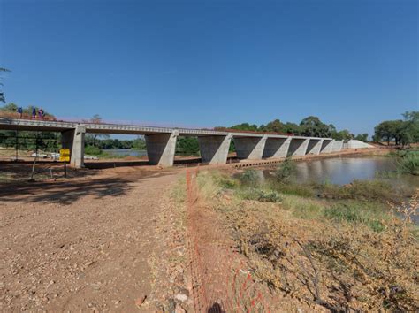 The Construction of Platjan Bridge Across the Limpopo River, Between ...