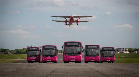 Dragonfly soars in this stunning new campaign for Uno - Transport Designed