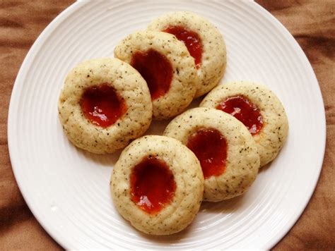 Wholly Vegan: VeganMoFo Day 19: Earl Grey Guava Jam Thumbprints