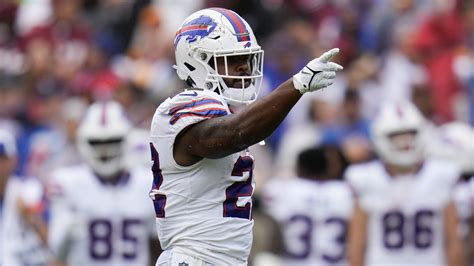 Bills RB Suffers Scary Injury: Latest Update on Damien Harris