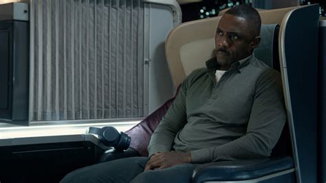 'Hijack': Idris Elba Says 'Sam Is a Little Naive' About His Situation ...