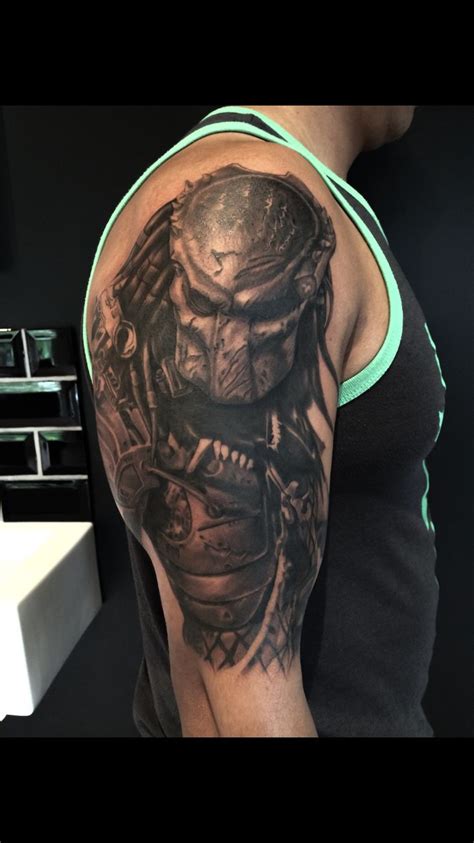 Pin by Matt on tattoos | Predator tattoo, Movie tattoos, Body art tattoos