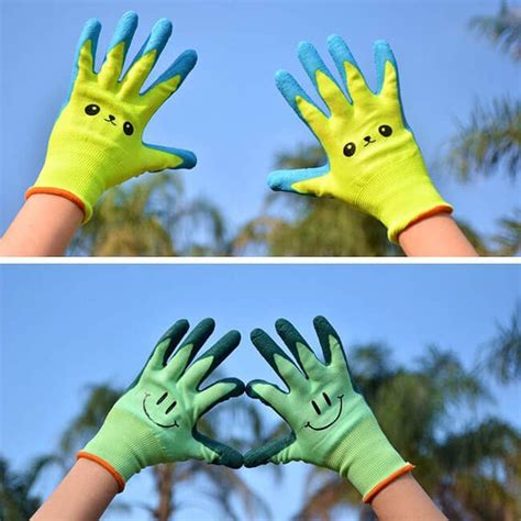 Best Kids Gardening Gloves Guide in 2021 - Not Just Type