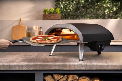 Ooni Announces Their Next Big Pizza Oven: The Ooni Koda 16 | Gear Diary