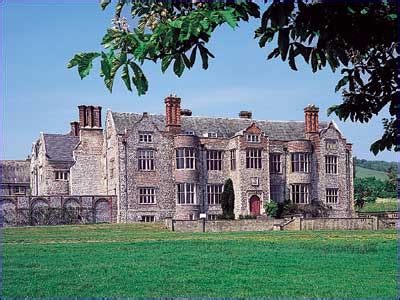 Glynde Place - Places to visit in East Sussex