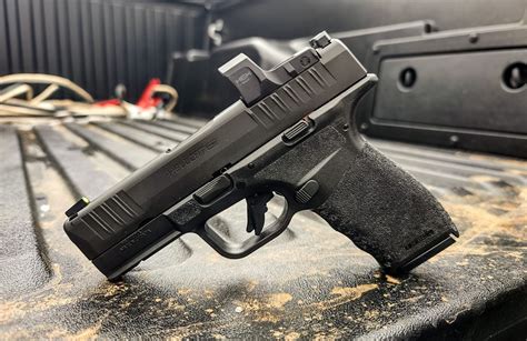 AllOutdoor Review: Springfield Armory Hellcat Pro OSP 9mm w/ Hex Wasp ...