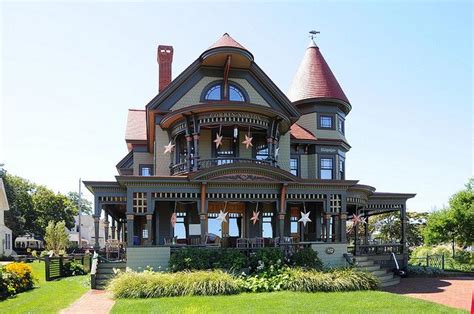 Oak Bluffs Gingerbread Houses by renzodionigi, via Flickr | Oak bluffs ...