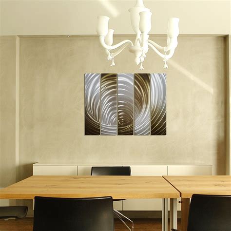 20 Photos Gold Metal Wall Art