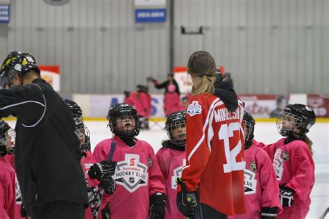 Hockey Blog In Canada: Girls' Hockey Day In Canada