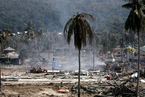 Tsunami Thailand - Thailand remembers deadly Boxing Day Tsunami in 2004 ...