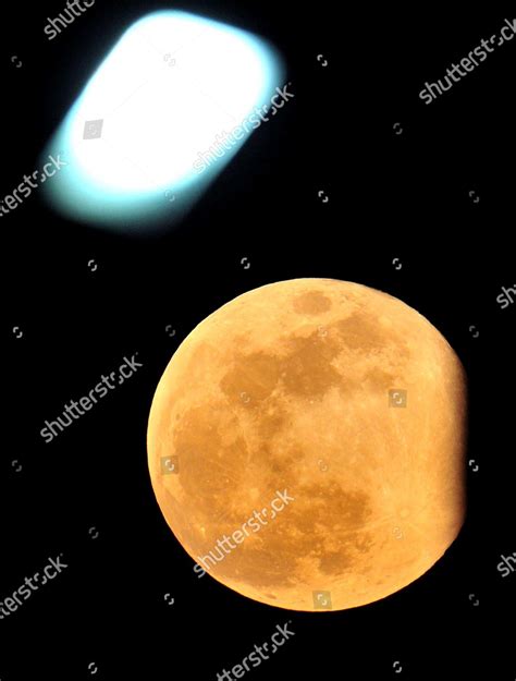 Full Moon Known Supermoon Flower Moon Editorial Stock Photo - Stock ...