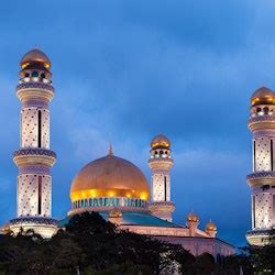 Must-see attractions Brunei Darussalam, Malaysia, Singapore & Brunei - Lonely Planet