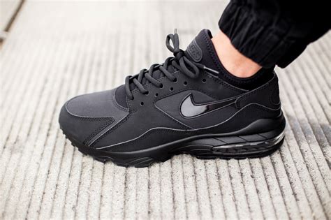 Nike Air Max 93 Triple Black | WAVE®