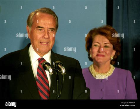 Bob dole 1996 election hi-res stock photography and images - Alamy