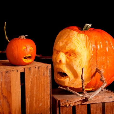 20 Pumpkin Carving Ideas to Inspire You this Halloween | Reader's Digest