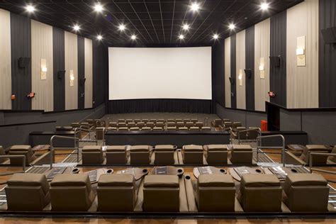 Luxury Movie Theater | Moviehouse & Eatery Keller - Cinépolis - USA