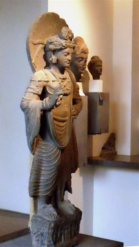 Megas Alexandros: Indo-Greek art or the influence of Hellenism on Buddhist art