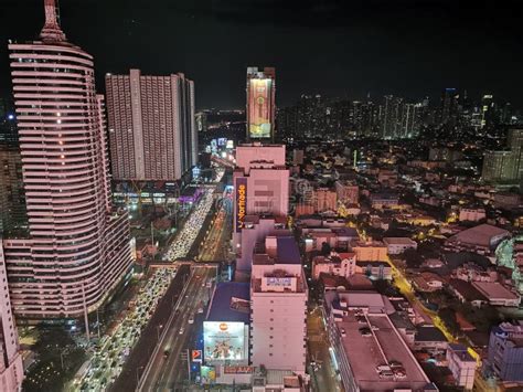 Mandaluyong City, Philippines, Sky Scrapers Editorial Photography - Image of construction ...